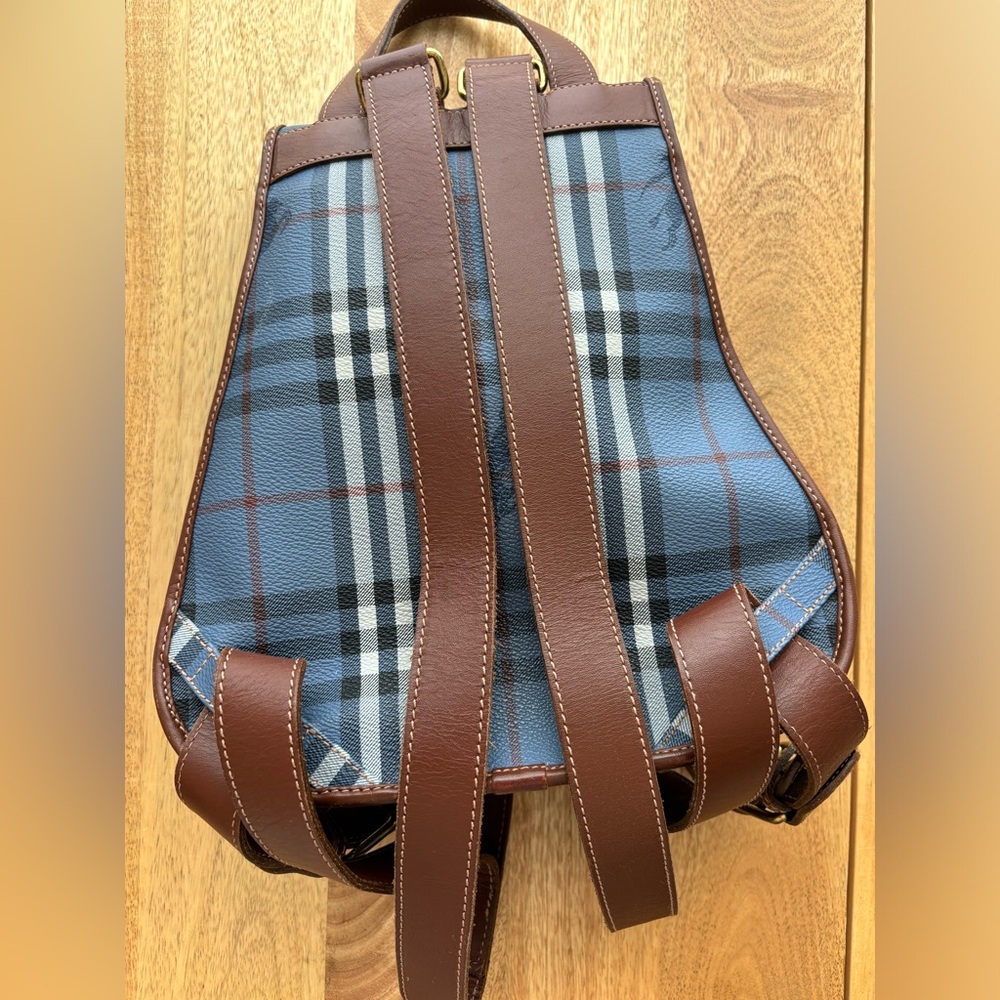 Burberry mini backpack - Picture 6 of 7